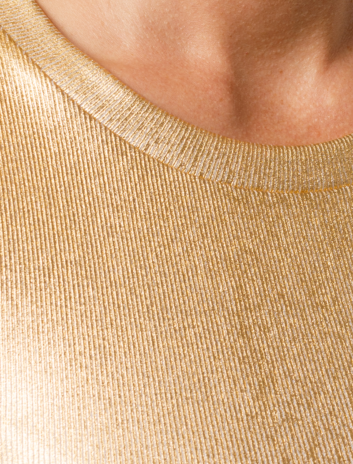 картинка Футболка женская матовое золото от магазина Одежда+